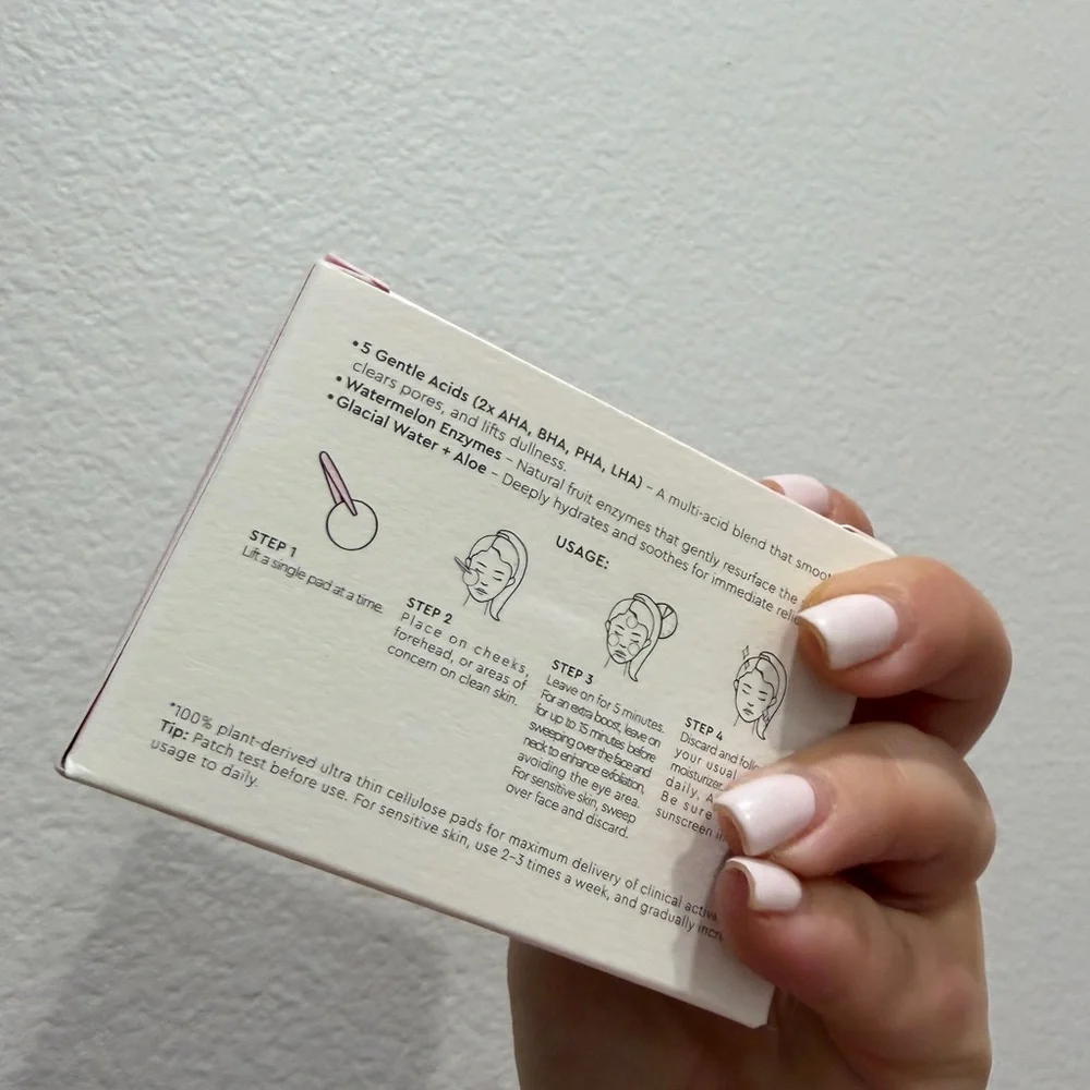 NEW Glow Recipe LHA + AHA Korean Watermelon Toner Pads